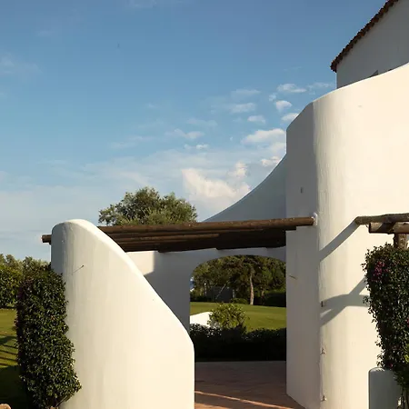Romazzino, A Belmond Hotel, Costa Smeralda מלון 5*