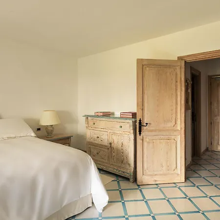 Отель Romazzino, A Belmond Hotel, Costa Smeralda 5*
