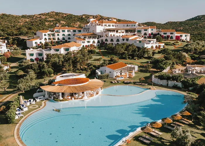 Romazzino, A Belmond Hotel, Costa Smeralda بورتو كيرفو